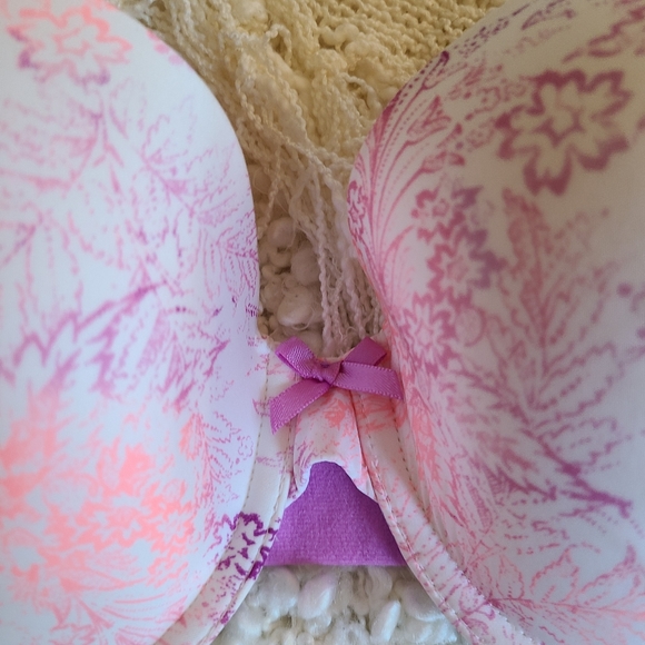 Victoria's Secret Demi Bra Size 36D - Picture 4 of 6